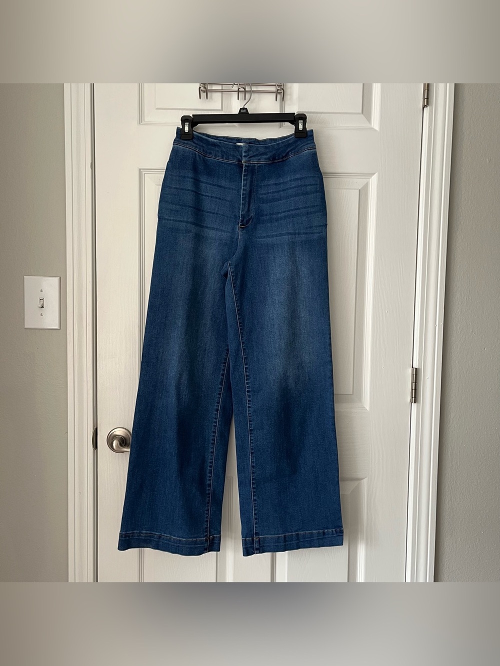 EUC Women'a Oat New York High Waisted Wide Leg Jeans size 2/26 W